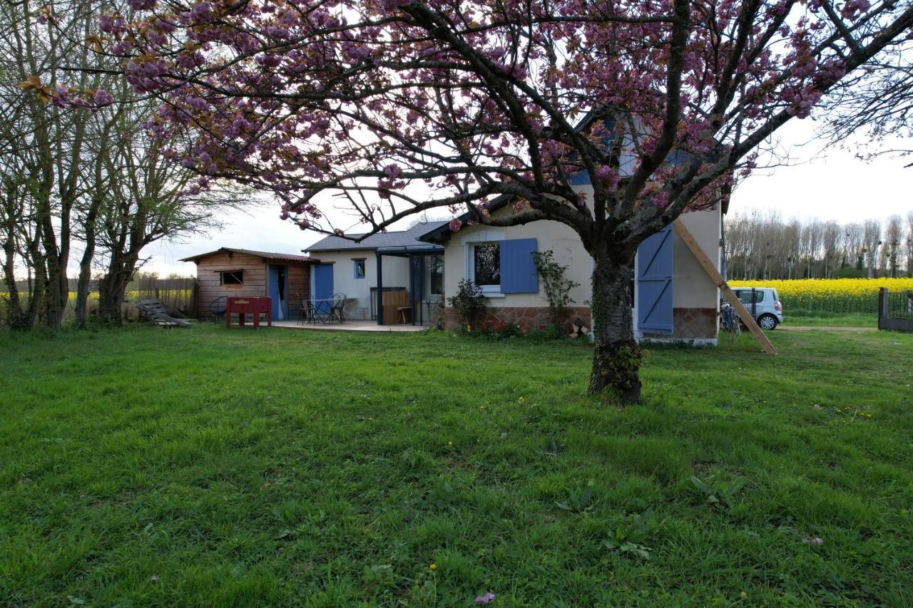 Le gîte du loir à vélo, gîte d'étape, backpacker Marçon Extérieur photo