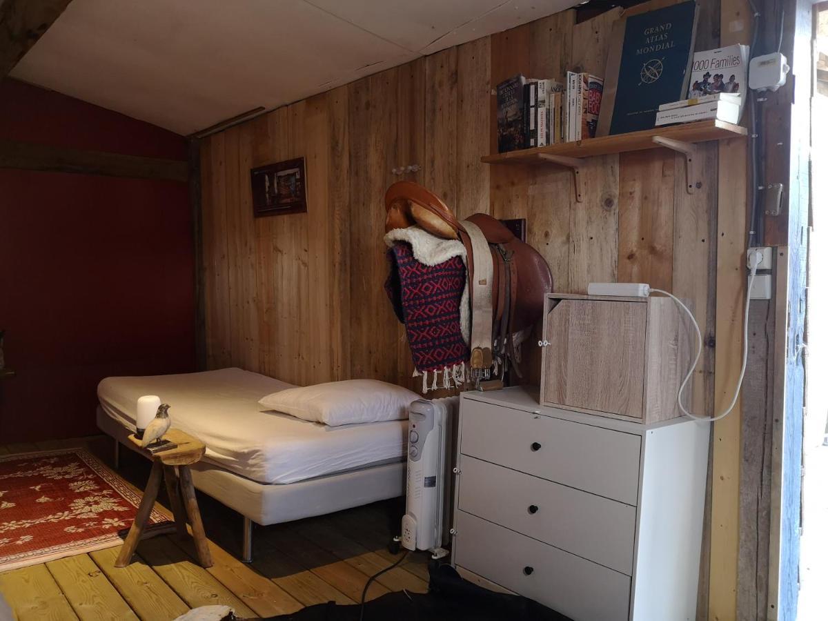 Le gîte du loir à vélo, gîte d'étape, backpacker Marçon Extérieur photo